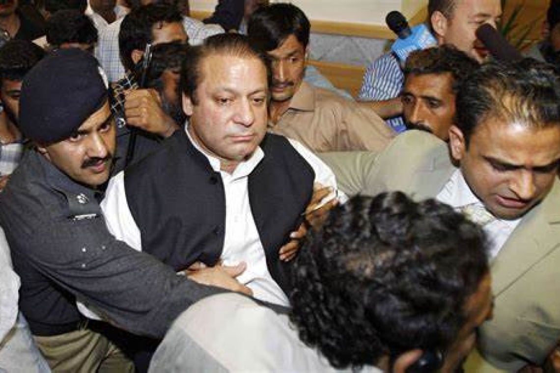 Nawaz Sharif de retour au Pakistan après quatre ans d'exil
