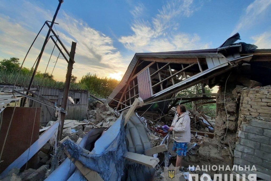 Un bâtiment détruit suite à un bombardement à Zarechye, dans la région de Zaporozhye