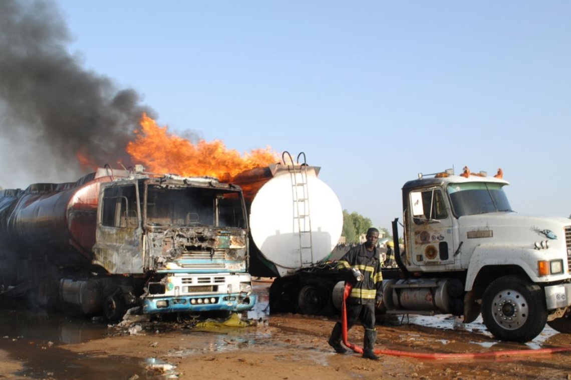 Au moins 25 personnes meurent dans un accident de camion au Nigeria 