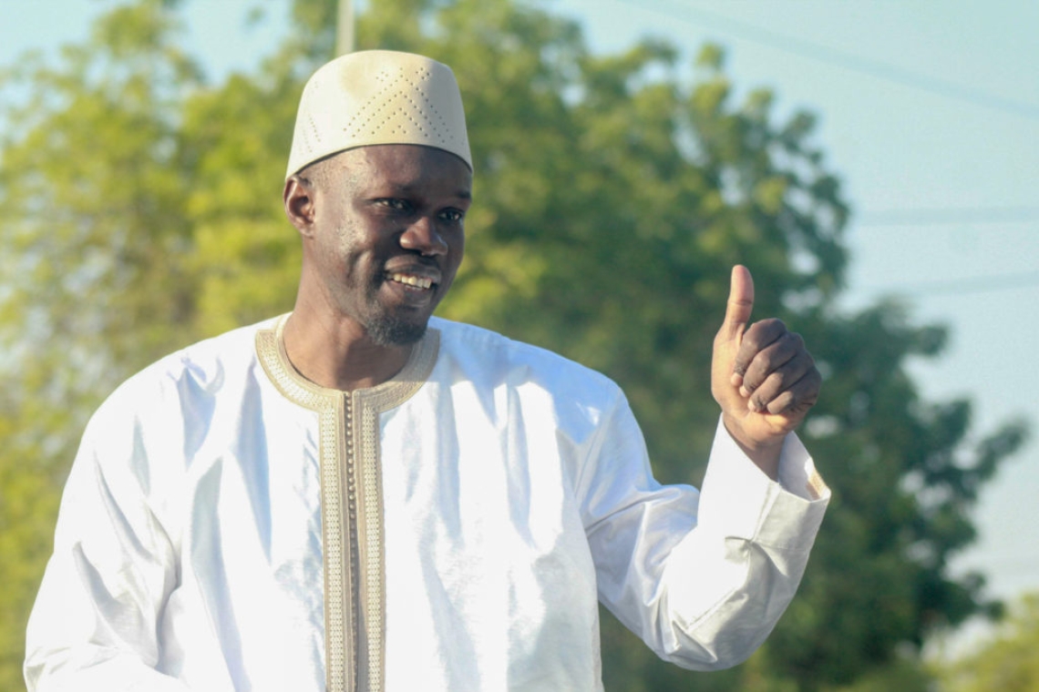 Ousmane Sonko prévoit de présenter sa candidature à l'élection présidentielle de février 2024