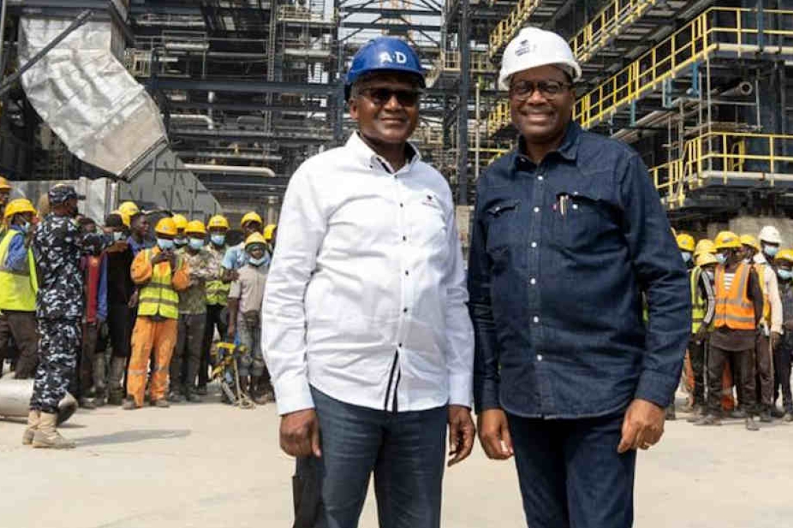 La raffinerie du groupe Dangote au Nigeria produit désormais du carburant