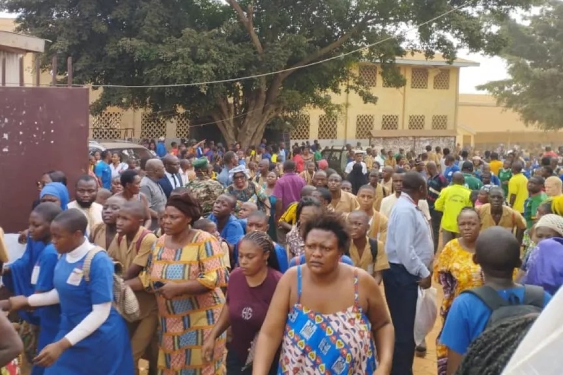 Plusieurs morts lors d'une bousculade, dans un lycée de Yaoundé 