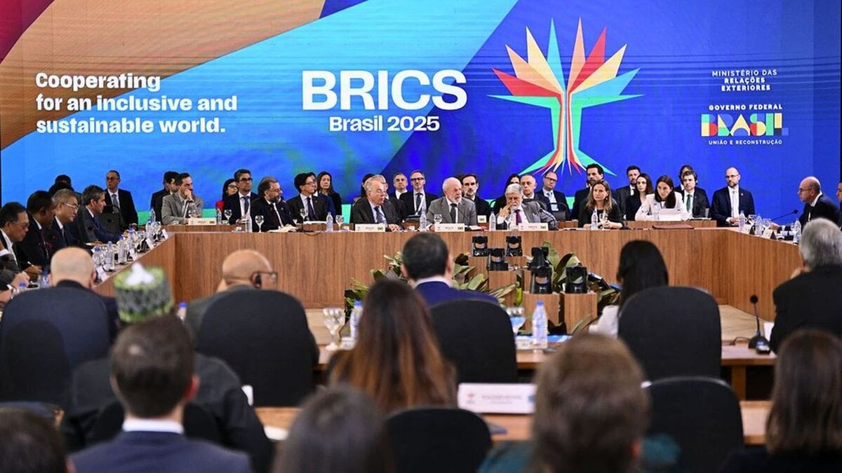 Sommet-des-BRICS-a-Rio-les-6-7-juillet-.jpg