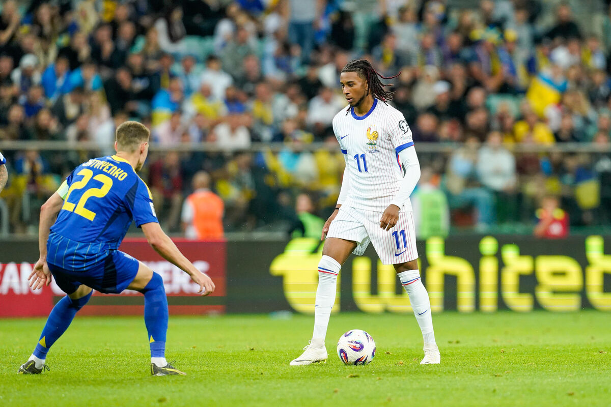 Michael OLISE of France and Mykola Matviienko of UKRAINE during the FIFA World Cup 2026 - European Qualifiers - Group D match between Ukraine and France at Tarczynski Arena on September 5, 2025 in Wroclaw, Poland. (Photo by Daniel Derajinski/Icon Sport)