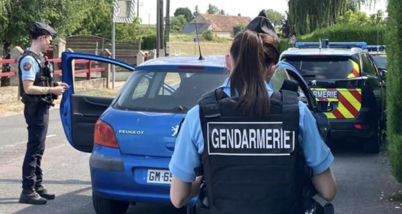 800-L-flashs-plus-de-180-km-h-ils-pensaient-chapper-aux-gendarmes-grosse-erreur.jpg