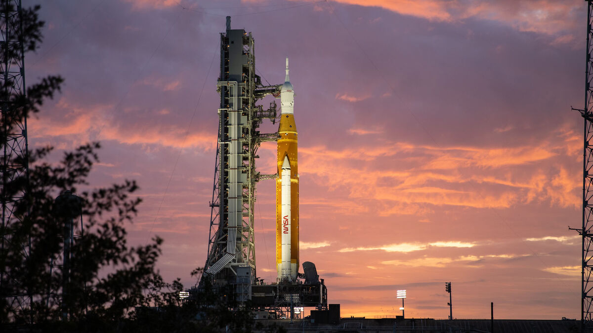 artemis-1-sls.jpg