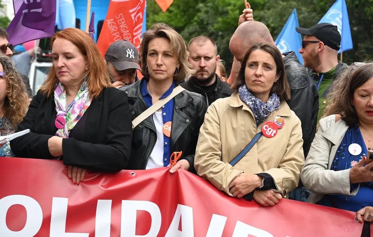 1444x920_sophie-binet-cgt-and-marylise-leon-cfdt-paris-manifestation-anti-rassemblement-national-des-milliers-de-personnes-leader-syndicaux-et-nouveau-front-populaire-en-tete-ont-manifestes-contre-extreme-droite-et-c.webp