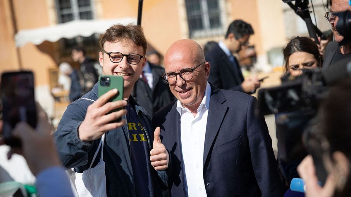 Eric Ciotti, the new mayor of Nice, met with his fellow councilors and some supporters the day after his victory in the municipal elections for a coffee in Old Nice before strolling around to meet the people of Nice on the Cours Saleya and on the Promenade des Anglais. , on March 23, 2026 in Nice, Italy. Photo by ShootPix/ABACAPRESS.COM