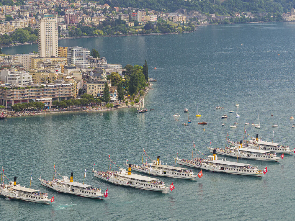 sous-le-soleil-cette-edition-2022-a-rassemble-le-montreux-1904-le-vevey-1907-litalie-1908-la-suisse-1910-le-savoie-1914-le-simplon-1920-ainsi-que-le-rhone-1927-fraic.jpg