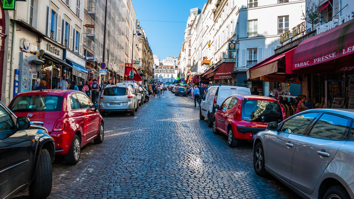 initial-stationnement-voiture-paris.jpg
