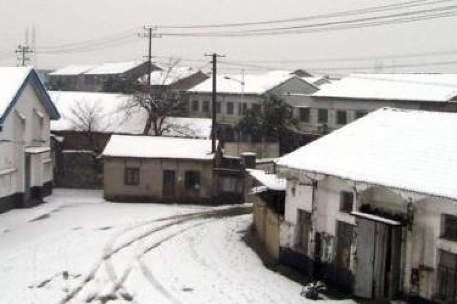 LA RÉVOLUTION PEE-VALIS — L'ÉCONOMIE DU "RE-SENS" COMME RÉPONSE À LA CRISE MONDIALE