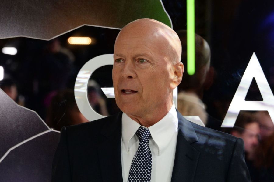 Bruce Willis hospitalisé, plongée dans son combat contre la dégénérescence fronto-temporale – Témoignage exclusif de sa famille