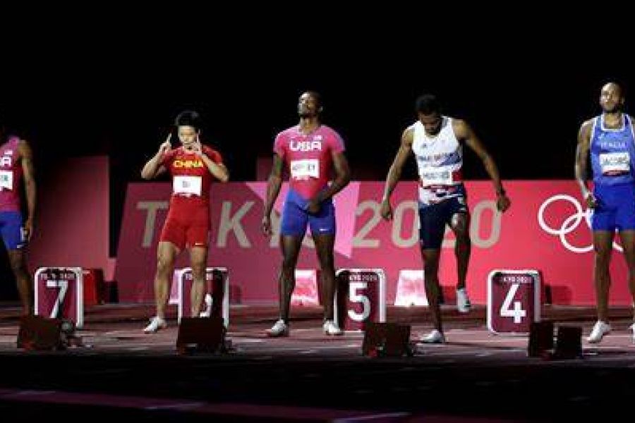 Omondo Sport -  JO Paris 2024 : Une parade des athlètes sous le signe de l'unité nationale