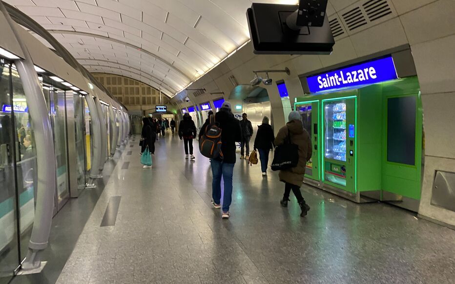 Travaux massifs, fermetures de RER et manifestations sociales ce vendredi à Paris