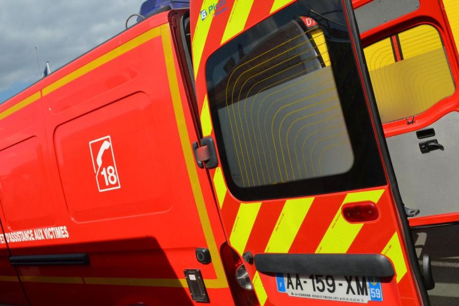 Niort : une fillette de deux ans et demi meurt renversée par un octogénaire en voiture