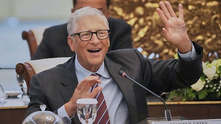 Bill Gates annonce consacrer la majeure partie de sa fortune à l’Afrique – Philanthropie ou stratégie d’influence ?