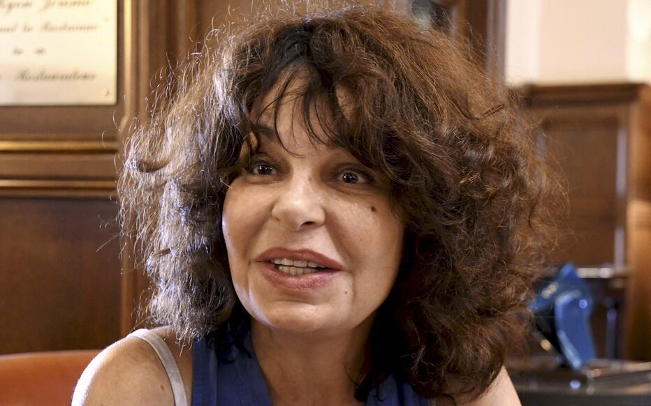 L’Adieu à Isabelle Mergault : Anatomie d’un Héritage entre Discrétion et Devoir