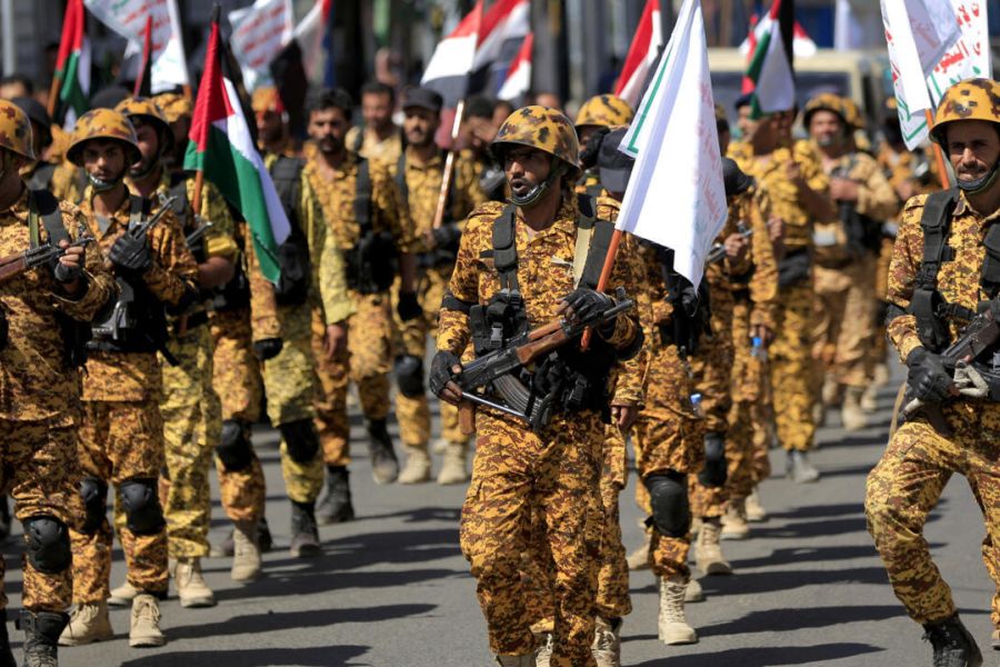 Israël frappe des cibles militaires des Houthis au Yémen - Une escalade inquiétante