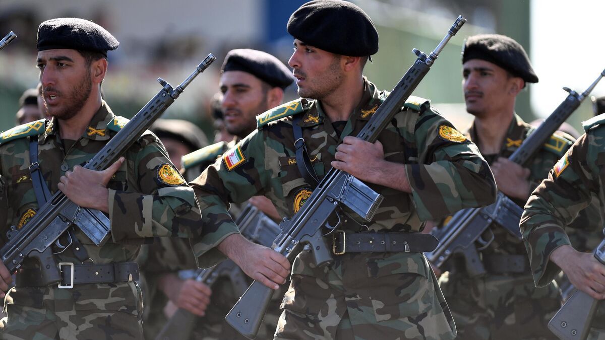 LE BLOCAGE DU DÉTROIT D'ORMUZ : L'ARME FATALE DE LA RÉSISTANCE IRANIENNE