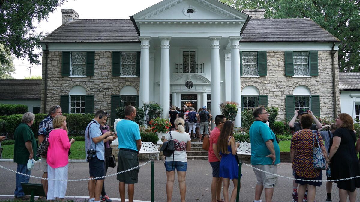 États-Unis : cinq ans de prison pour une femme ayant tenté de s'approprier la maison d'Elvis Presley