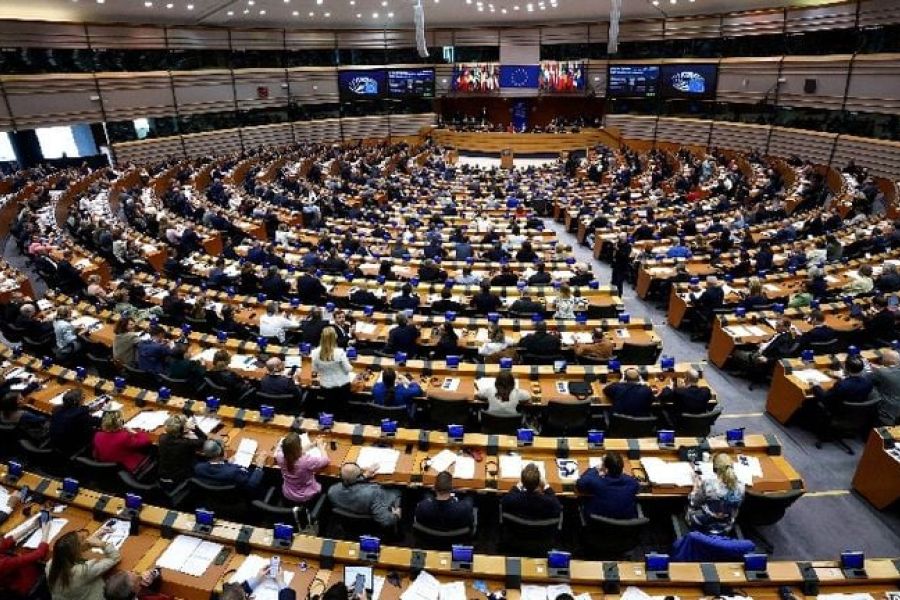 Filtrage des investissements étrangers : Le Parlement Européen durcit les règles face aux capitaux asiatiques