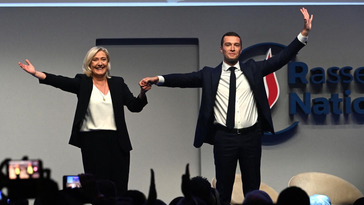 Le Pen et Bardella : La recomposition de la droite française après la victoire du RN