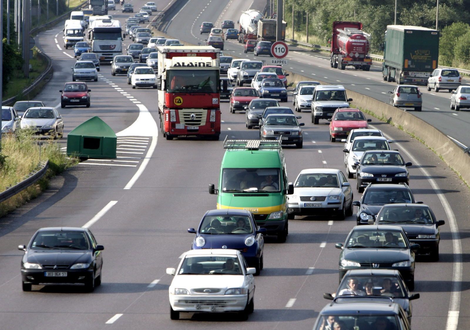 OMONDO TRANSPORT - Vacances de la Toussaint : Bison Futé prévoit un vendredi chargé sur les routes
