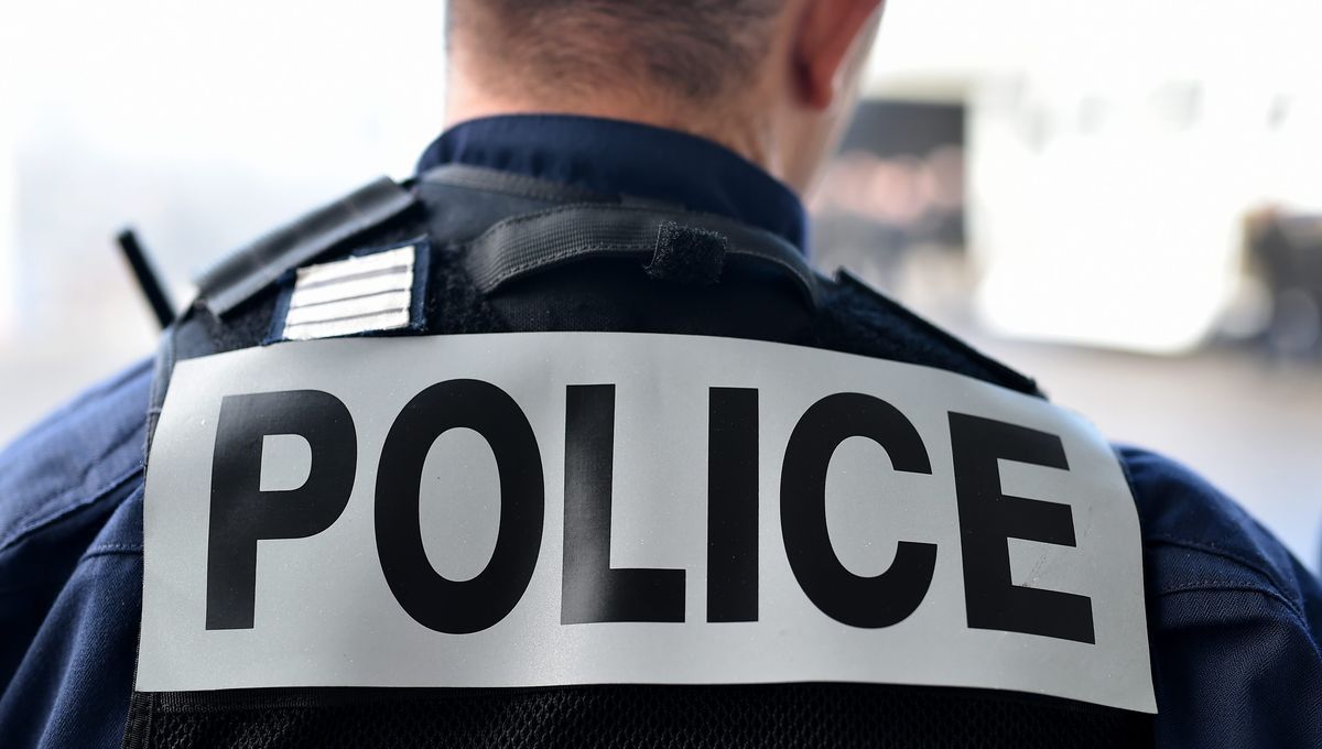 Rhône : une mère de 17 ans suspectée d’avoir poignardé à mort son nouveau-né