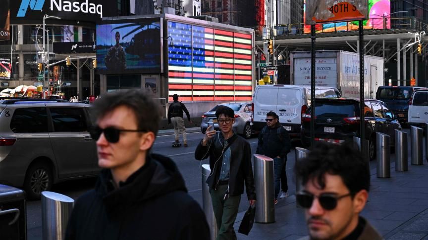 Wall Street et le pétrole s’envolent après l’annonce par Trump d’une pause sur les droits de douane réciproques