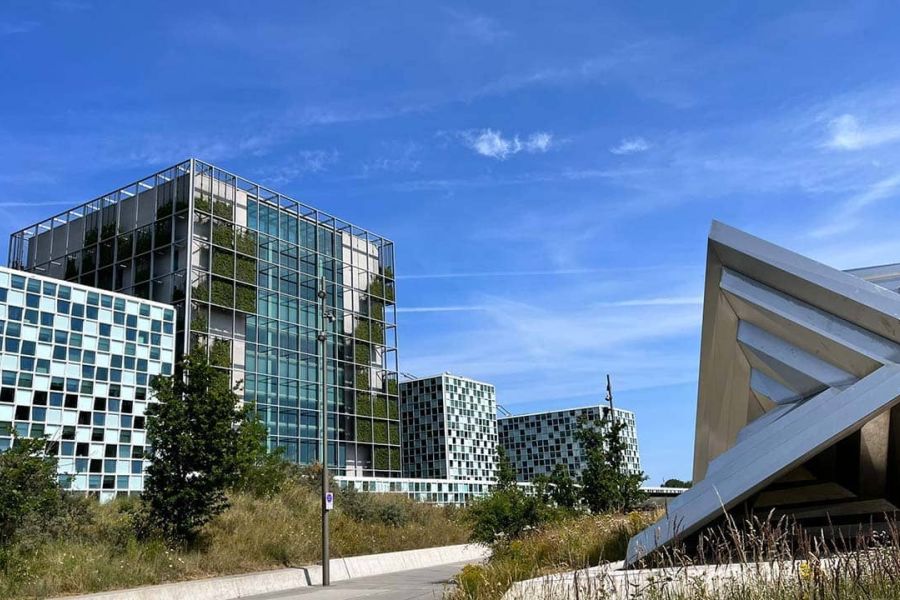 La justice internationale se trouve à un carrefour décisif en 2025, avec la montée en puissance des mécanismes de lutte contre les impunités des élites politiques, économiques et militaires