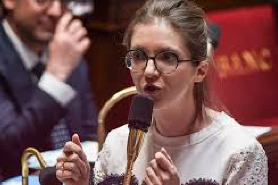 Éducation à la sexualité : Aurore Bergé appelle à une nécessité absolue dans nos écoles