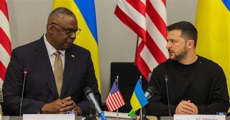 Le secrétaire américain à la Défense réitère le soutien des ÉÉtats-Unis à l’Ukraine