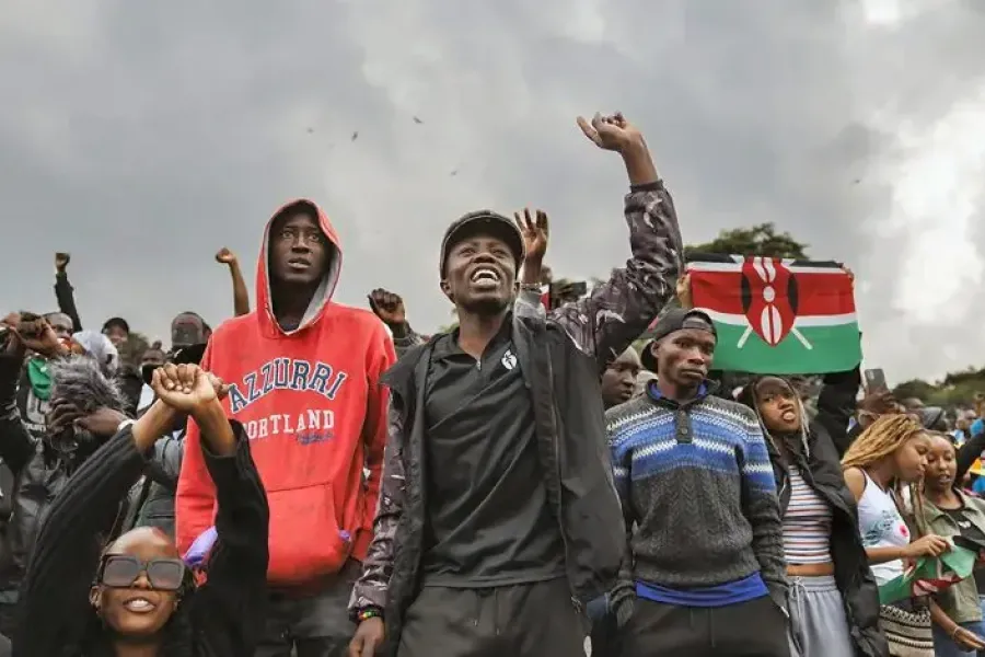 La Génération Z : Quel Héritage ? Crise Économique, Guerre Annoncée et le Poids de l'Anxiété Numérique