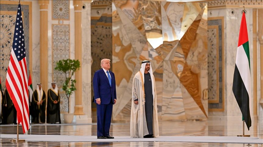 Les Émirats arabes unis promettent 1 400 milliards d’investissements aux États-Unis : une offensive stratégique