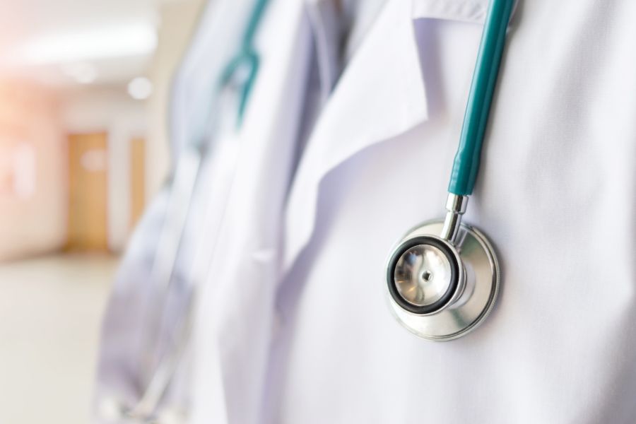 Violences Faites aux Soignants : Un Appel à la Grève et à Manifester le 12 Mars