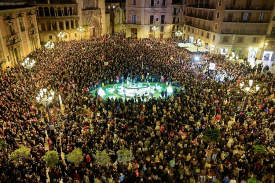 Espagne : manifestations à Valence contre la gestion des inondations meurtrières
