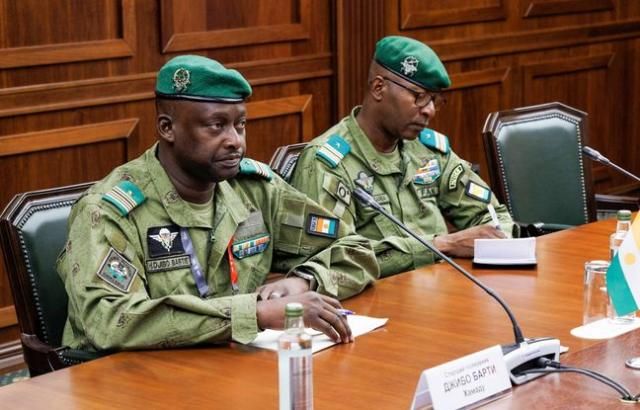 OMONDO INTERNATIONAL - Paris exige la libération d'un Français arrêté au Niger