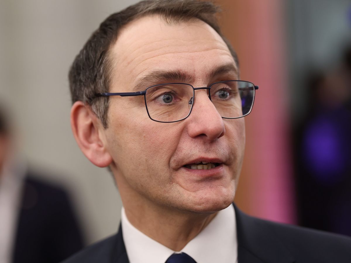 Laurent Jacobelli condamné pour outrage et diffamation, relaxé pour injure raciste dans une affaire politique en Moselle