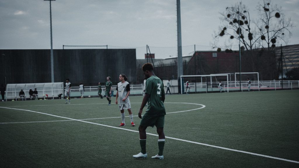 les régulations drastiques de la FIFA, le phénomène des "faux agents"