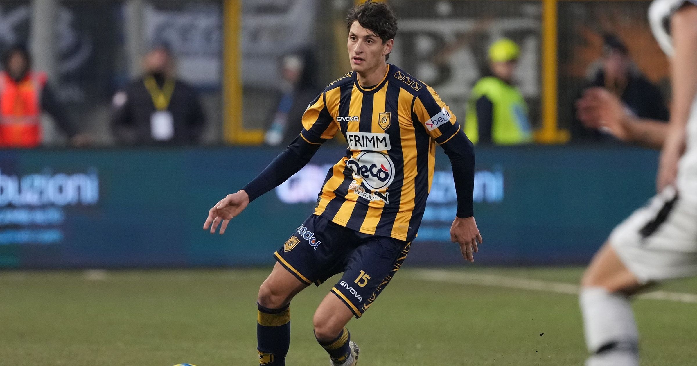 Football : Le Scandale du Salut Nazi après un But de l'Arrière-Petit-Fils de Mussolini