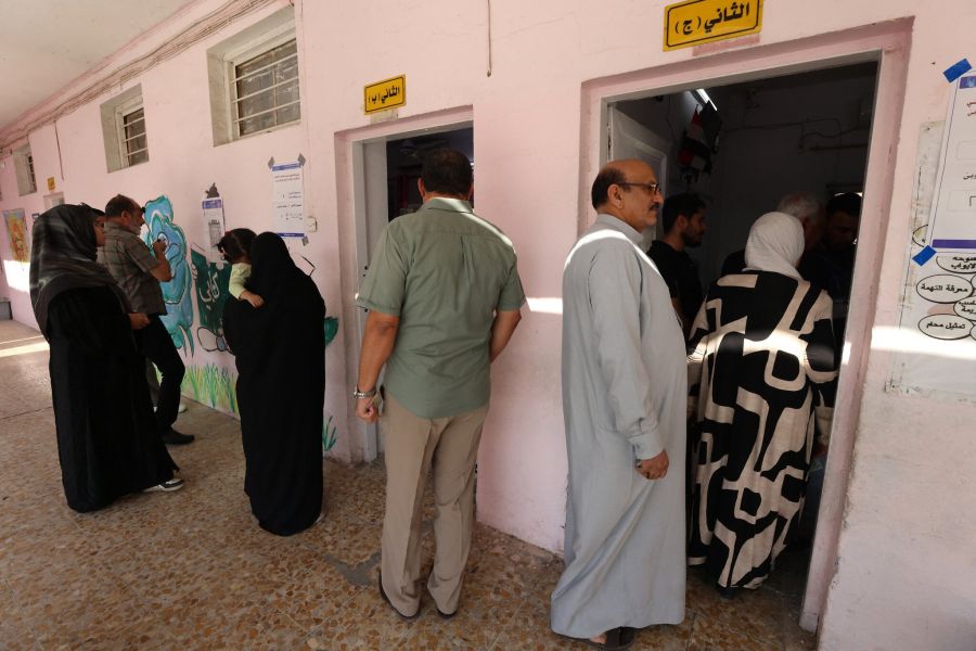 Tensions Irak-États-Unis : Les Élections Législatives Mises à l'Épreuve par l'Influence Régionale Iranienne.