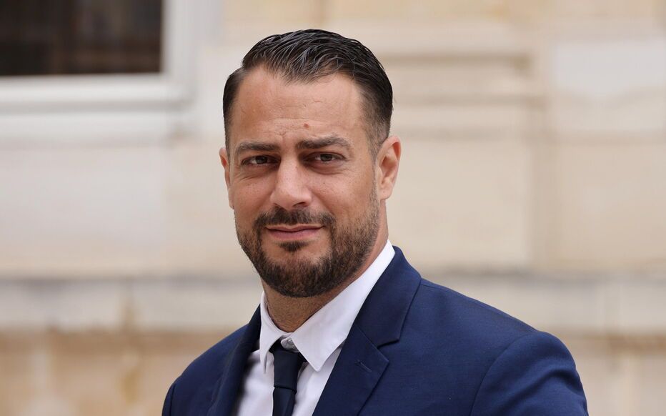 Un médecin des quartiers nord accuse le député LFI Delogu de menaces