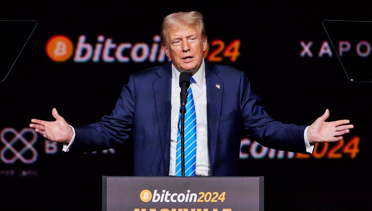 OMONDO ÉCONOMIE - L'élection de Donald Trump fait flamber le dollar et le bitcoin
