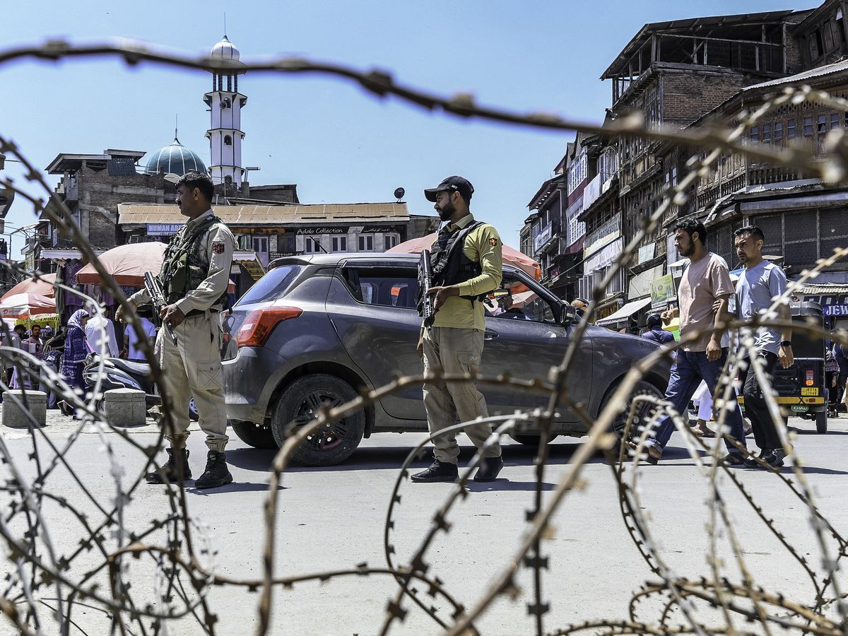 Inde/Pakistan : plus de 70 morts après de nouveaux affrontements au Cachemire