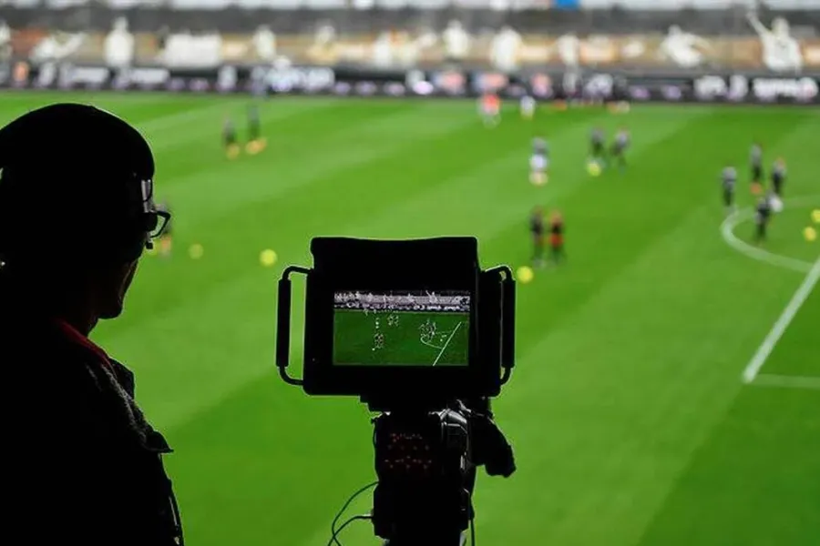 Droits TV Mondial 2026 : Le séisme "Ligue 1+" et la fin de l'hégémonie des chaînes historiques