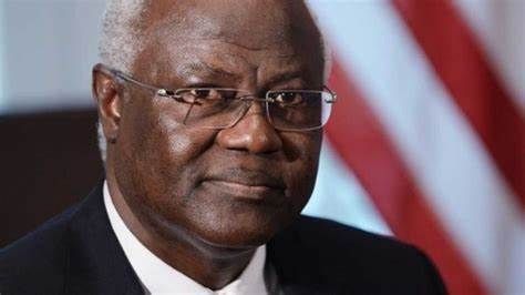 Sierra Leone : L'ancien président Ernest Bai Koroma inculpé pour tentative de coup d'État