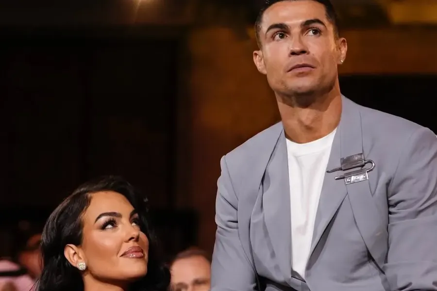 CRISTIANO RONALDO & GEORGINA RODRÍGUEZ