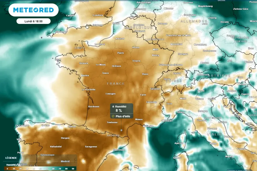Canicule et Vigilances Météorologiques en France : Analyse Approfondie des Risques Climatiques et des Consignes de Protection en Plein Mois d'Août