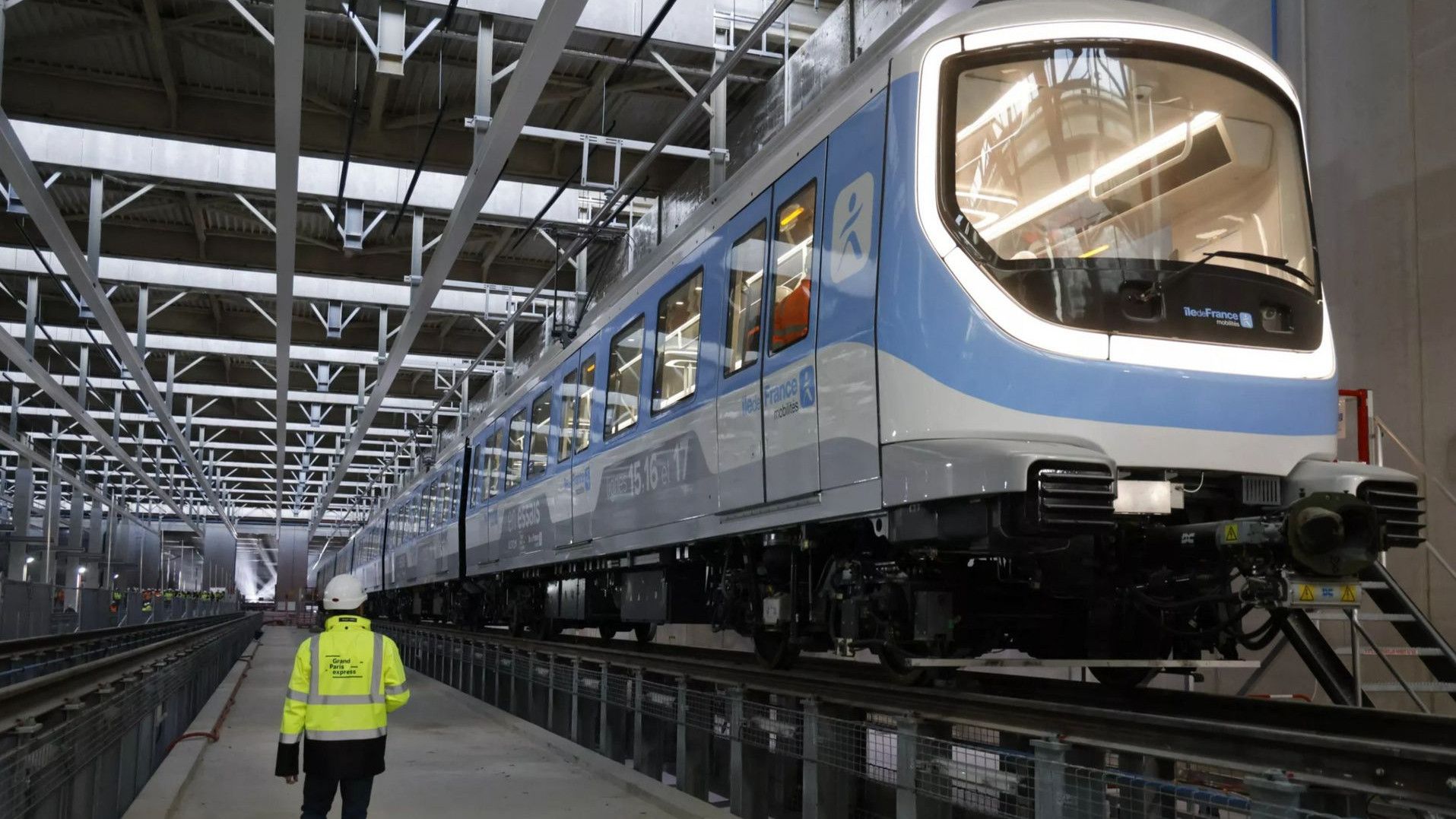 De la ligne 15 aux hubs de logistique urbaine : Le visage de Paris en 2027