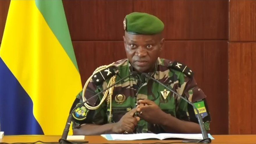: Les États-Unis suspendent une grande partie de leur aide au Gabon suite au putsch**
